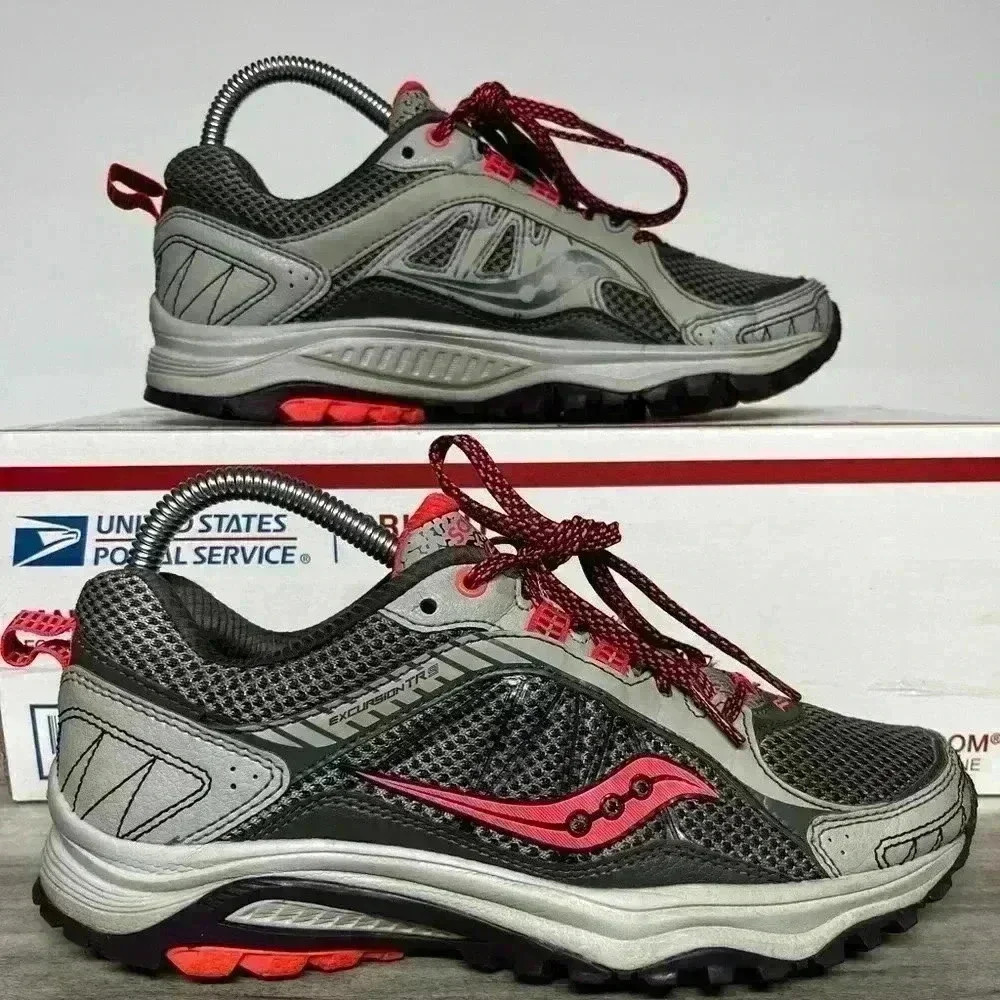 Saucony Excursion TR9 trail Shoes Womens 7 Gray Pink cute comfy running hiking